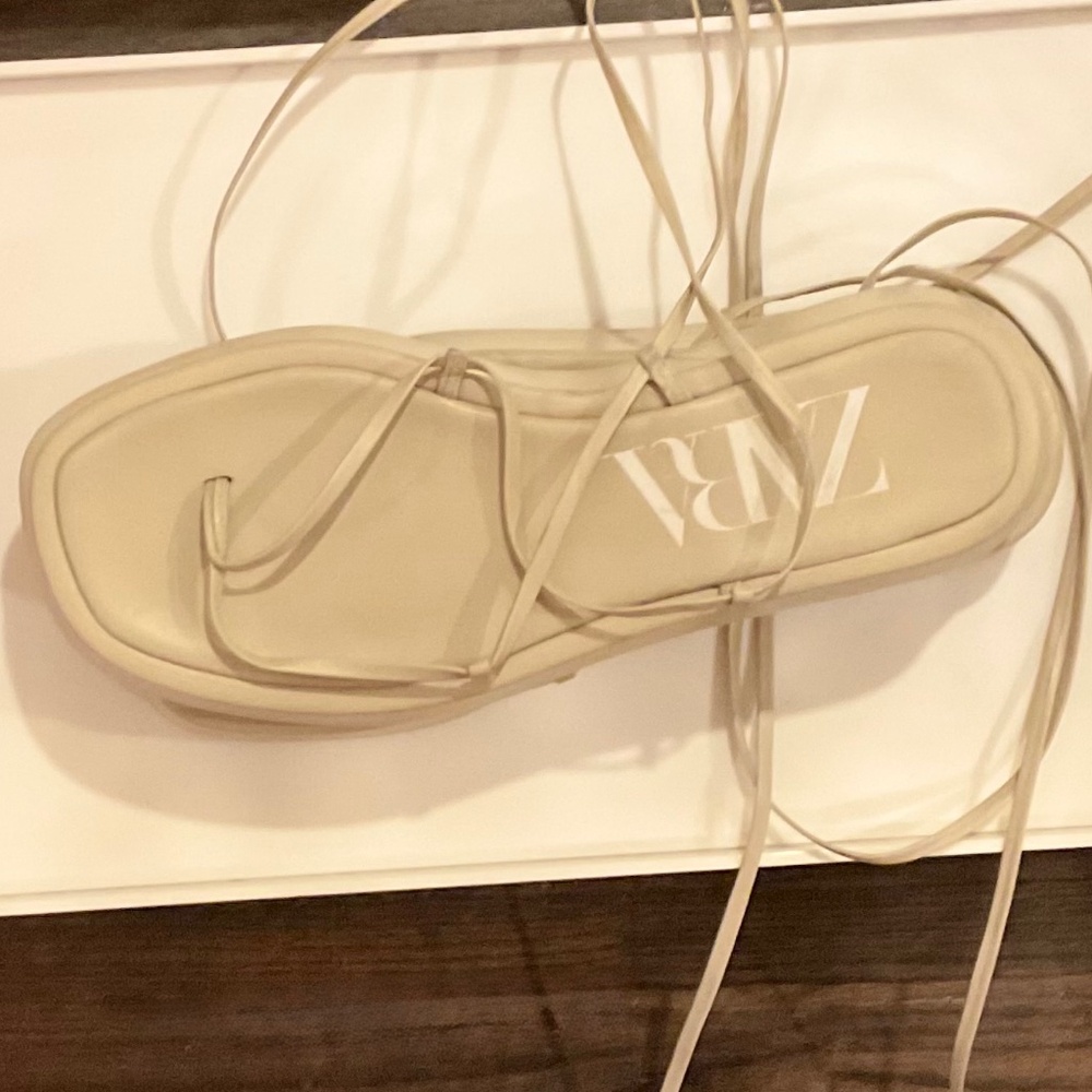 Zara Ankle Wrap Platform Sandals Size 9 NWOT - Picture 6 of 8